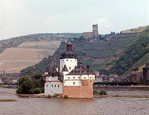 2837803295_b265a1088a_z